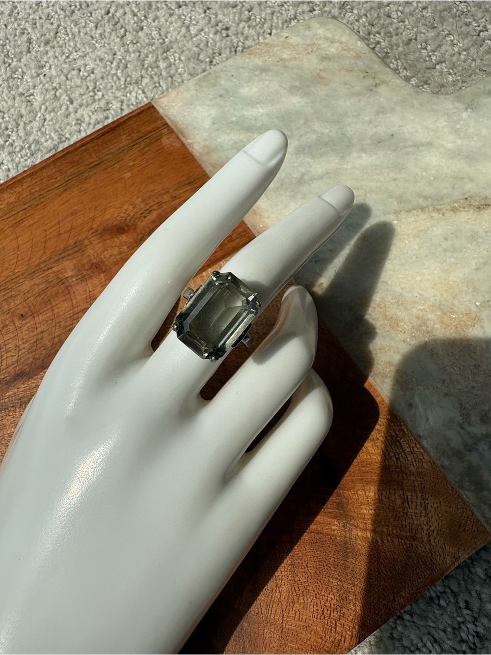 Vintage Sterling Silver Rectangular Light Green Gemstone Ring - Size 7.5